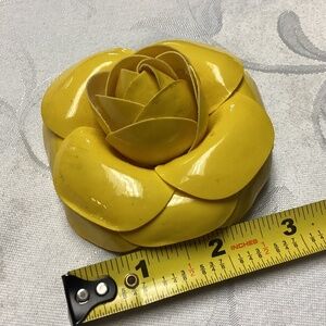 ROSE BROOCH / pin YELLOW. PATENT LEATHER. SO UNIQUE ☺️☺️☺️☺️